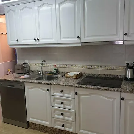 Beach Apartman بيت للعطل *